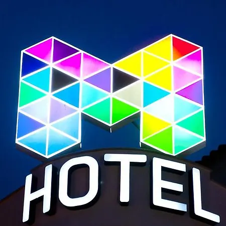 Magic Hotel 3*