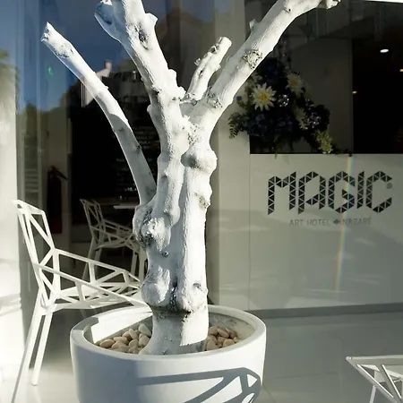 מלון Magic