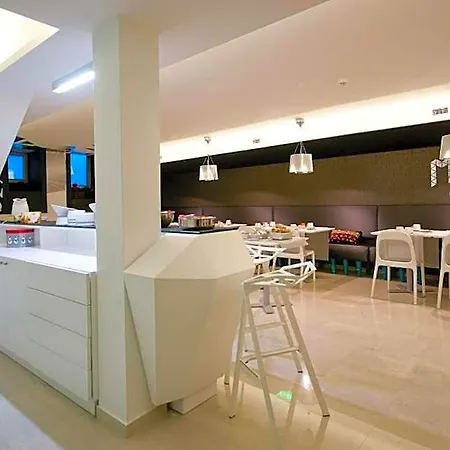 Hotel Magic 3*